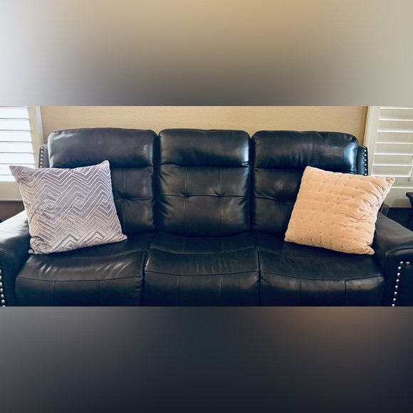 Z Gallerie 22 inch Down Throw Pillow Purple Beaded Velvet Luxury Girly Feminine - Picture 3 of 13